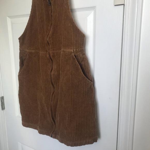 Brown Cordouroy Pinafore Overall Dress with pockets & zipper, size M Cozy Casual - Picture 3 of 3